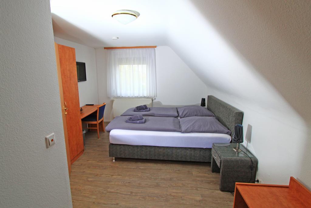 סינדלפינגן Hotel Sonnenhof חדר תמונה
