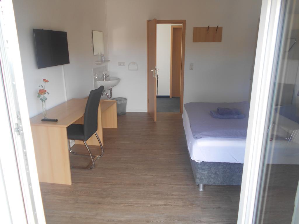 סינדלפינגן Hotel Sonnenhof מראה חיצוני תמונה